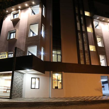 Hotel Lotus Chandrapur Exteriér fotografie