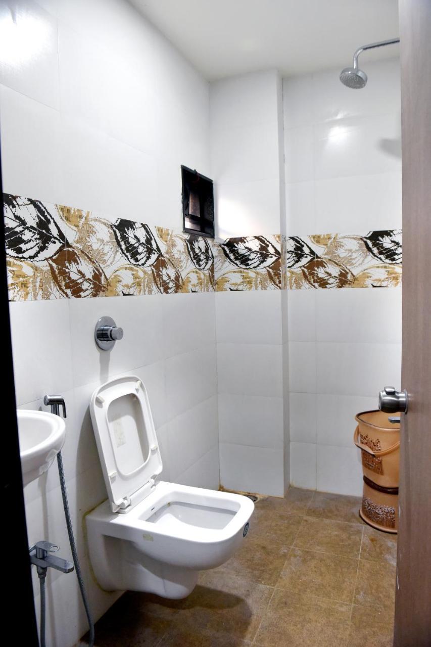 Hotel Lotus Chandrapur Exteriér fotografie